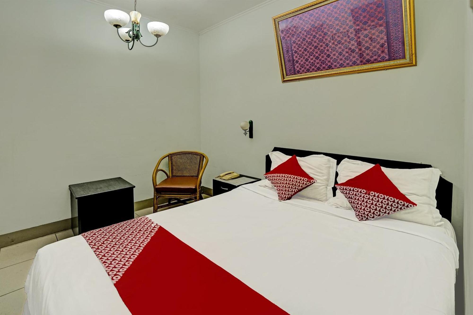 Super Oyo 91805 Hotel Wisma Bari Palembang Exterior photo