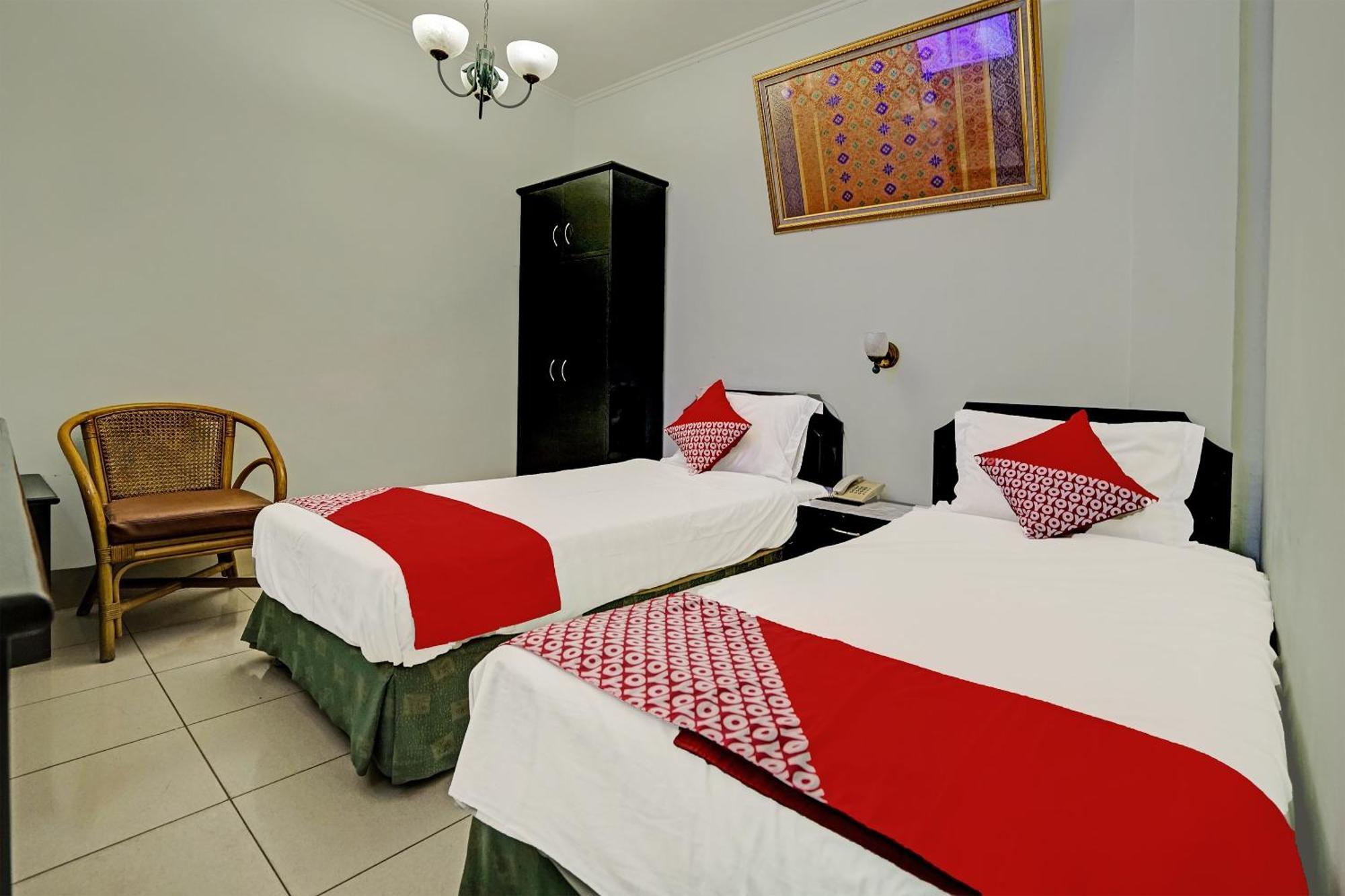 Super Oyo 91805 Hotel Wisma Bari Palembang Exterior photo